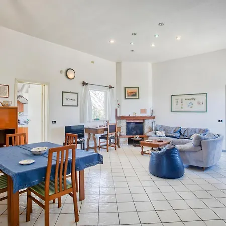 3 Bedroom Cozy In בית נופש *